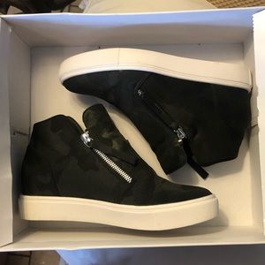 Steve Madden Camouflage sneakers